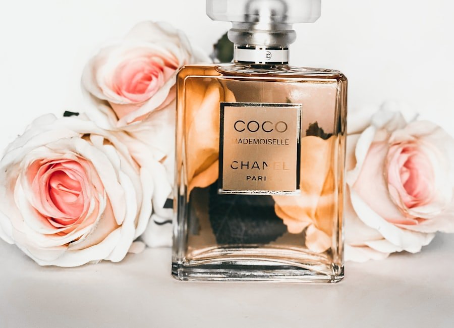 Perfumaria e cosméticos selecionados